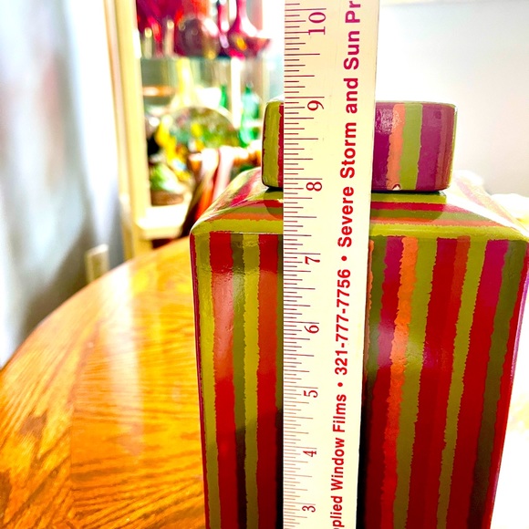 Cindy Crawford Covered Jar Decor - Picture 4 of 8